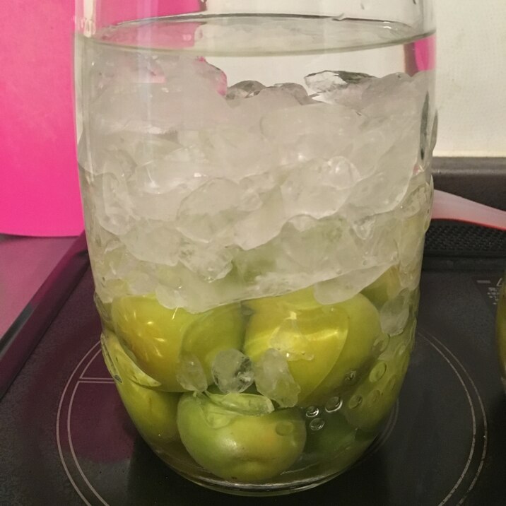 梅酒を作りましょう レシピ 作り方 By 素早く作れる料理専門会社員 楽天レシピ 梅酒を作りましょう レシピ 作り方 By 素早く作れる料理専門会社員 楽天レシピ